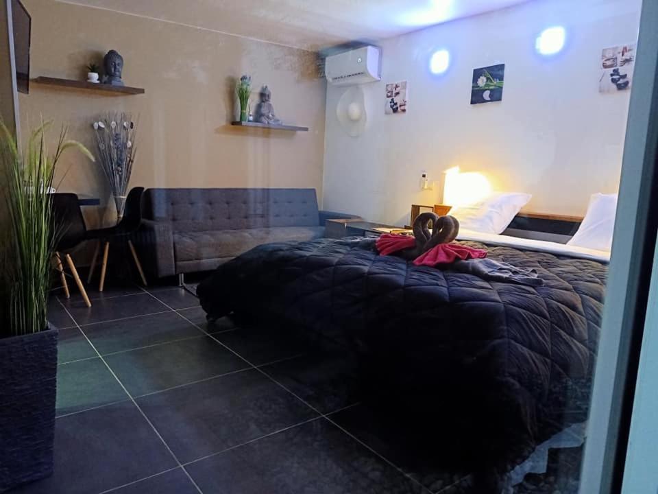 Mas La Farelle Chambre D'Hote,Fitness & Salle De Jeux Gratuite & Spa En Supplement Nîmes Dış mekan fotoğraf